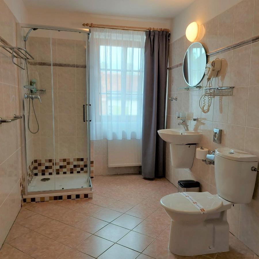 פרימבורק Hotel Vltava מראה חיצוני תמונה