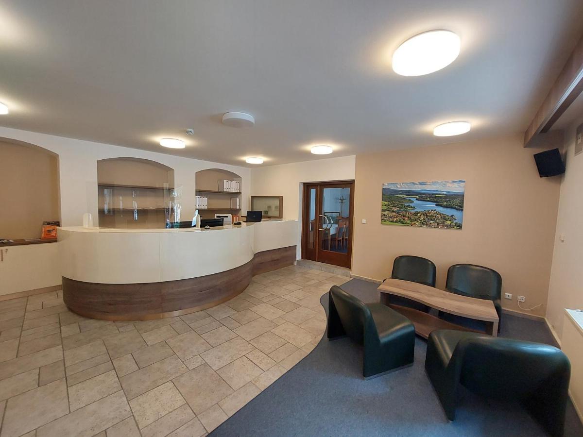 פרימבורק Hotel Vltava מראה חיצוני תמונה